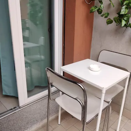 Apartment Travel *